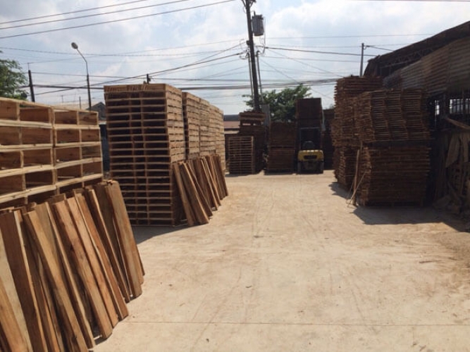Pallet gỗ 18